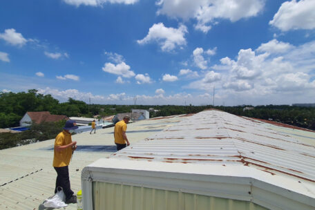 Thi công sửa chữa cải tạo mái tôn nhà xưởng, nhà kho tại HCM