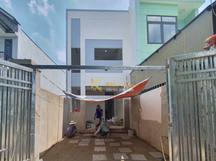 nhà 1 trệt 1 lửng đúc giả